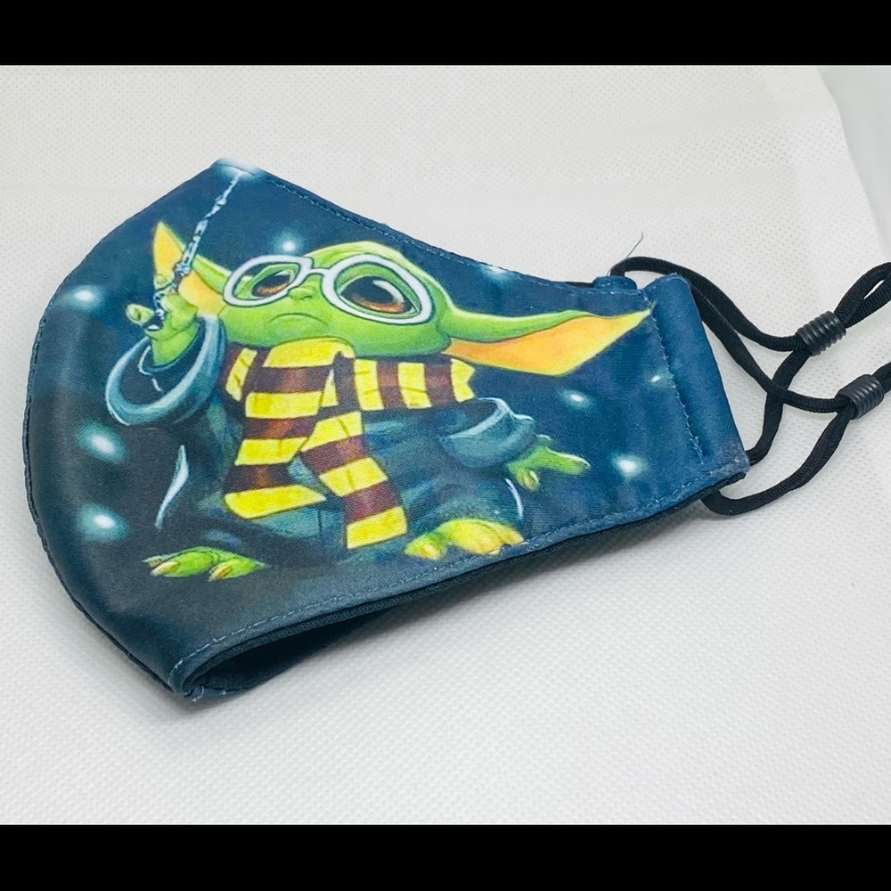Inspirited adjustable mask